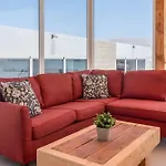Mykonos فيلة
