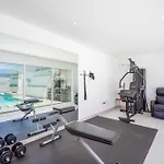 Mykonos فيلة *