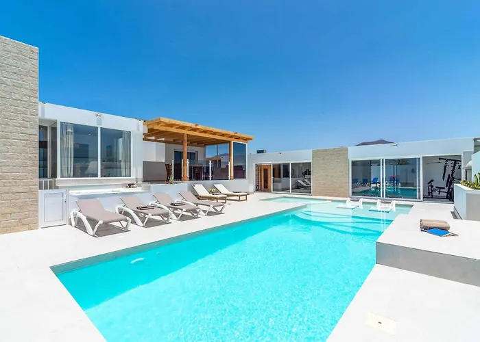 Mykonos Villa *